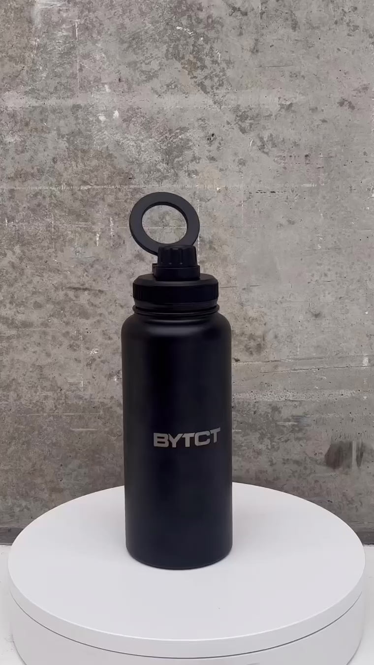 Magnetic Tripod Tumbler - Onyx Rush